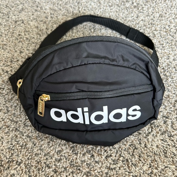 NEW Adidas Core Waist Fanny Pack - Picture 2 of 10